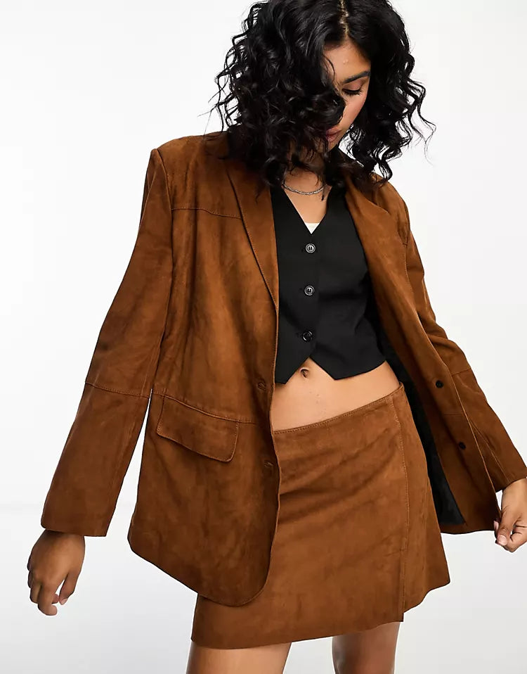 Suede jacket in brown